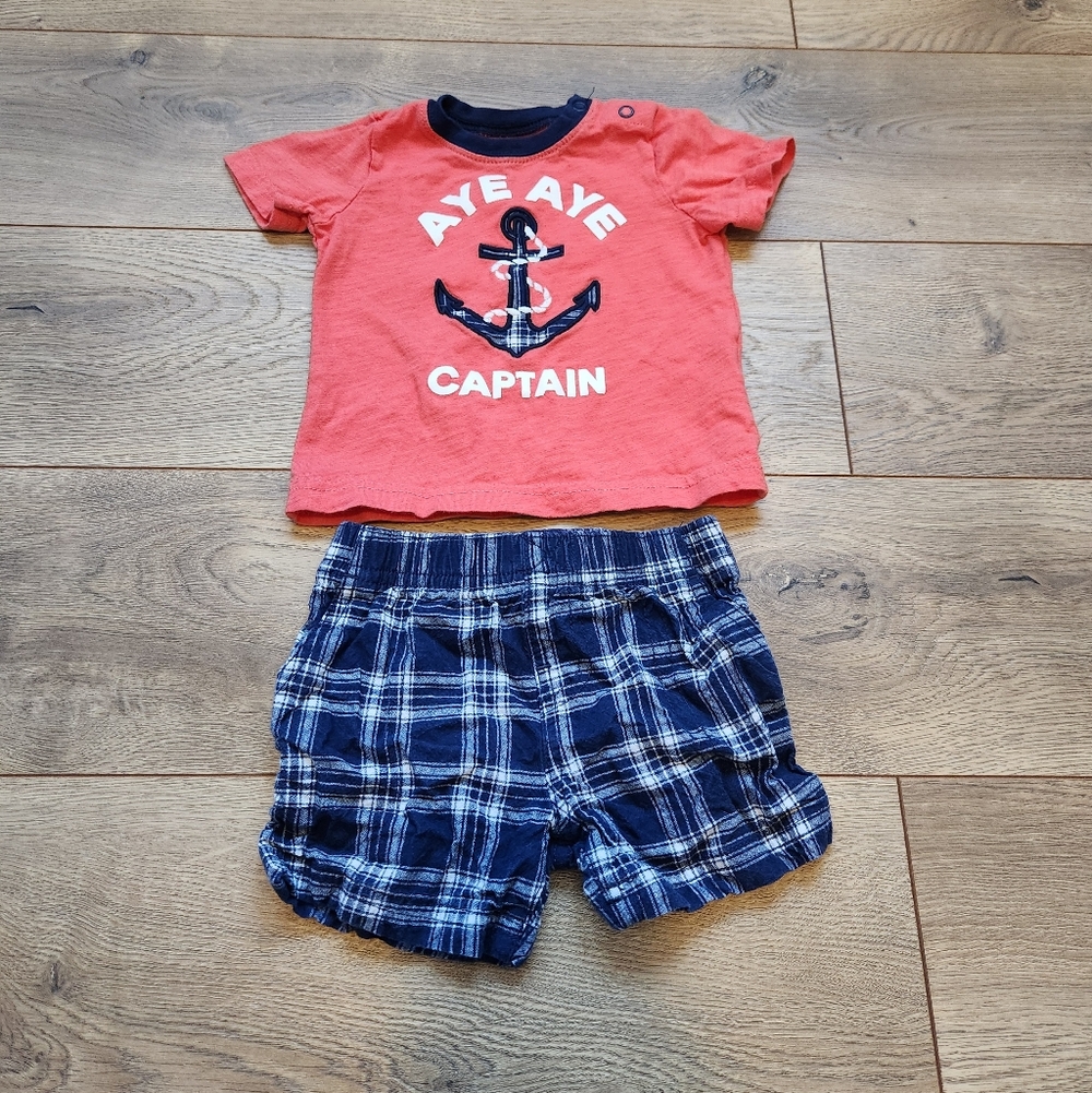 Carter's 9m Baby Boy Shorts Set - Picture 2 of 3